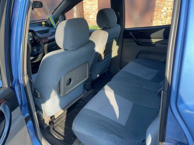 Синий Шевроле Такума, объемом двигателя 2 л и пробегом 195 тыс. км за 2350 $, фото 7 на Automoto.ua