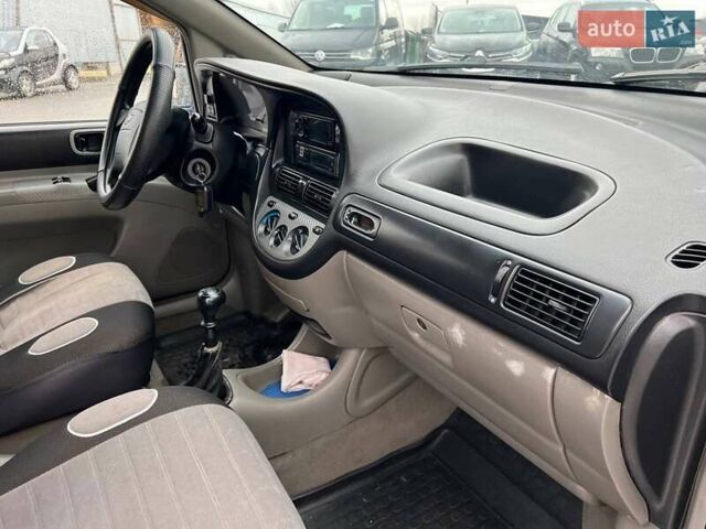 Синий Шевроле Такума, объемом двигателя 1.6 л и пробегом 378 тыс. км за 2940 $, фото 32 на Automoto.ua