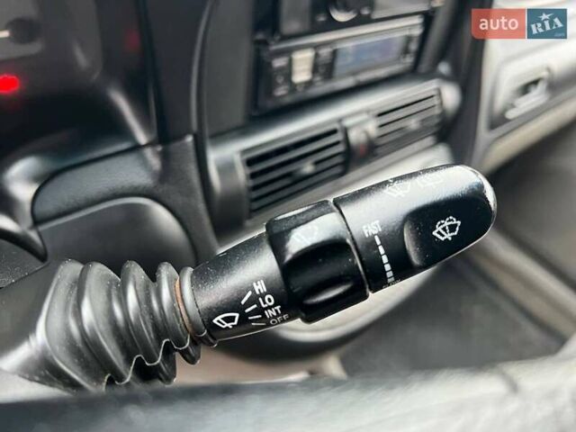 Синий Шевроле Такума, объемом двигателя 1.6 л и пробегом 378 тыс. км за 2940 $, фото 21 на Automoto.ua