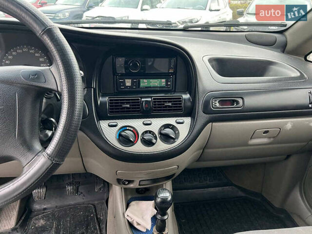 Синий Шевроле Такума, объемом двигателя 1.6 л и пробегом 378 тыс. км за 2940 $, фото 23 на Automoto.ua