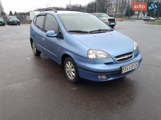 Синий Шевроле Такума, объемом двигателя 2 л и пробегом 120 тыс. км за 2500 $, фото 2 на Automoto.ua