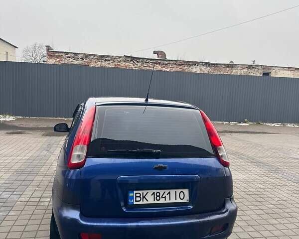 Синий Шевроле Такума, объемом двигателя 1.6 л и пробегом 300 тыс. км за 1700 $, фото 3 на Automoto.ua