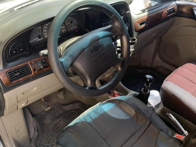 Синий Шевроле Такума, объемом двигателя 2 л и пробегом 330 тыс. км за 2400 $, фото 3 на Automoto.ua