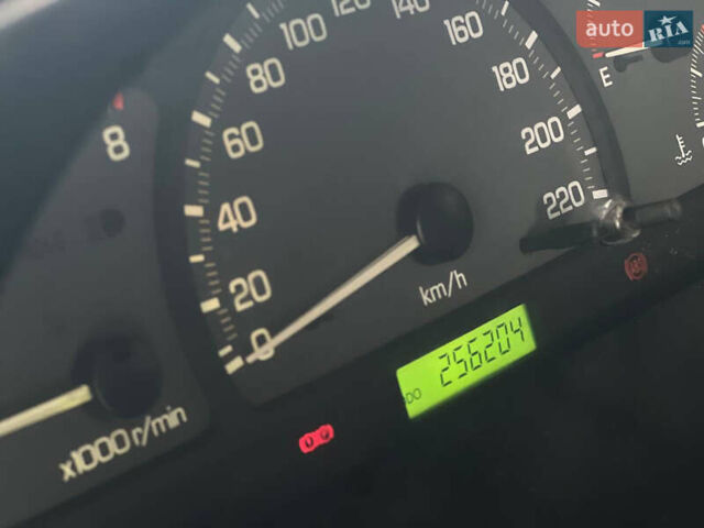 Синий Шевроле Такума, объемом двигателя 2 л и пробегом 256 тыс. км за 4499 $, фото 10 на Automoto.ua