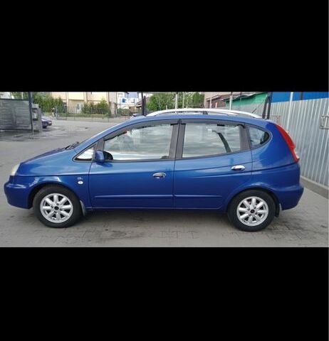 Синий Шевроле Такума, объемом двигателя 2 л и пробегом 227 тыс. км за 3000 $, фото 1 на Automoto.ua