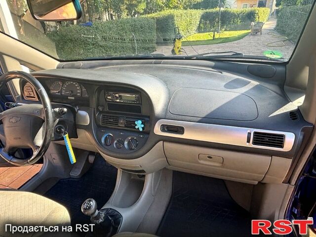 Синій Шевроле Такума, об'ємом двигуна 1.6 л та пробігом 255 тис. км за 3500 $, фото 10 на Automoto.ua