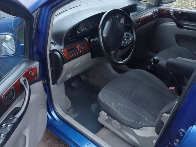 Синій Шевроле Такума, об'ємом двигуна 2 л та пробігом 280 тис. км за 2700 $, фото 3 на Automoto.ua