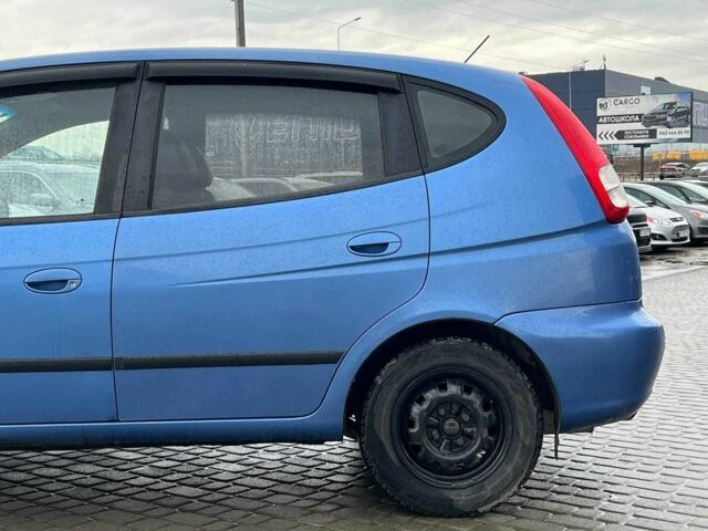 Синий Шевроле Такума, объемом двигателя 1.6 л и пробегом 378 тыс. км за 2940 $, фото 4 на Automoto.ua