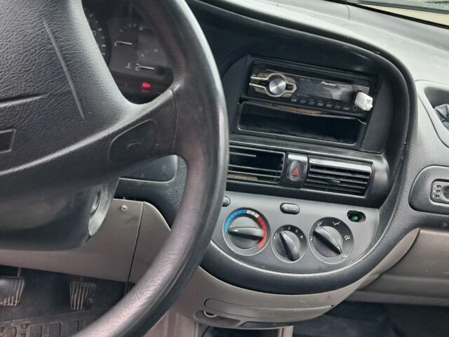 Синій Шевроле Такума, об'ємом двигуна 1.6 л та пробігом 2 тис. км за 2200 $, фото 3 на Automoto.ua