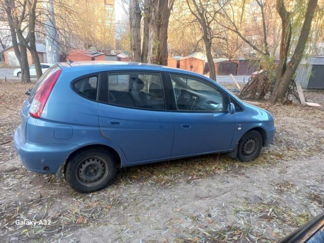 Синий Шевроле Такума, объемом двигателя 1.6 л и пробегом 165 тыс. км за 3600 $, фото 4 на Automoto.ua