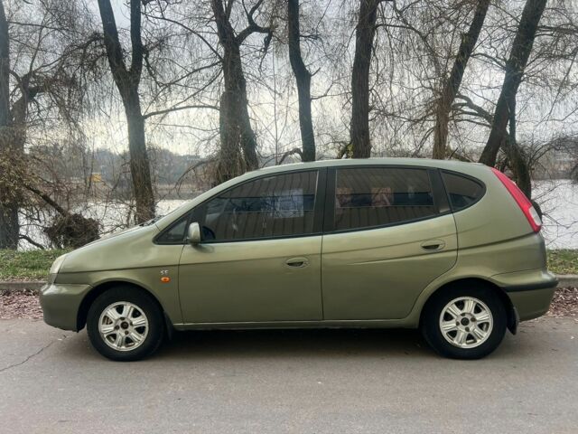 Зеленый Шевроле Такума, объемом двигателя 1.6 л и пробегом 280 тыс. км за 2800 $, фото 4 на Automoto.ua