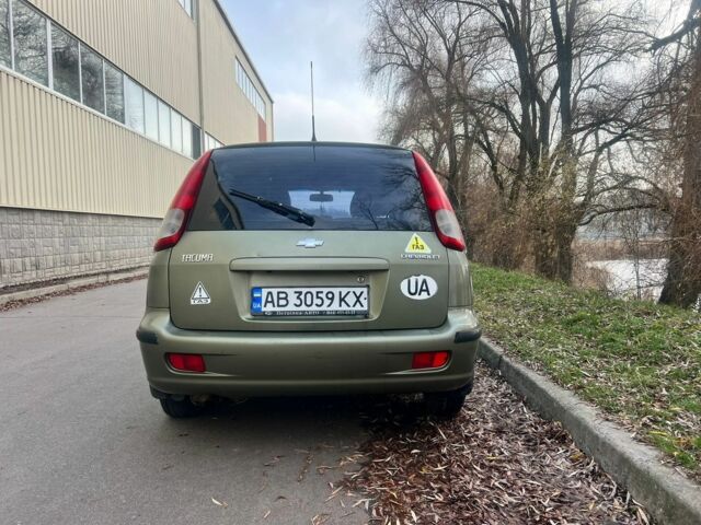 Зеленый Шевроле Такума, объемом двигателя 1.6 л и пробегом 280 тыс. км за 2800 $, фото 3 на Automoto.ua