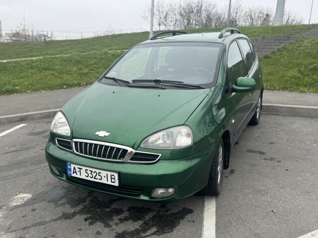 Зеленый Шевроле Такума, объемом двигателя 2 л и пробегом 255 тыс. км за 2400 $, фото 1 на Automoto.ua