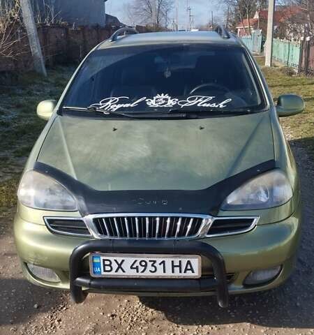 Зеленый Шевроле Такума, объемом двигателя 2 л и пробегом 216 тыс. км за 4000 $, фото 3 на Automoto.ua