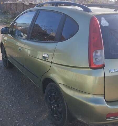 Зеленый Шевроле Такума, объемом двигателя 2 л и пробегом 216 тыс. км за 4000 $, фото 2 на Automoto.ua