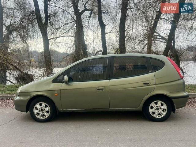 Зеленый Шевроле Такума, объемом двигателя 1.6 л и пробегом 280 тыс. км за 2800 $, фото 3 на Automoto.ua