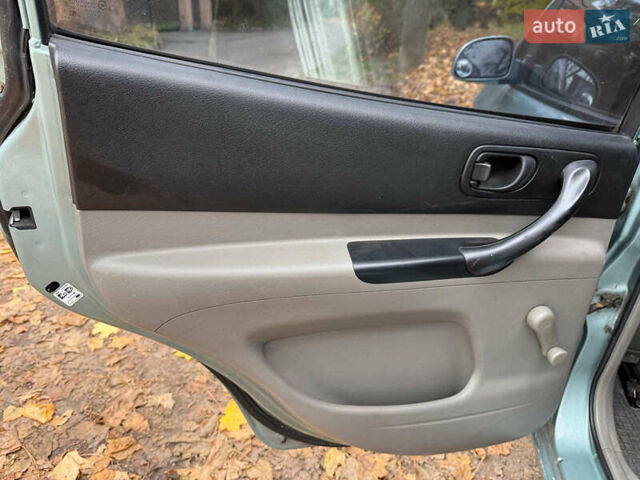 Зеленый Шевроле Такума, объемом двигателя 1.6 л и пробегом 208 тыс. км за 4490 $, фото 14 на Automoto.ua