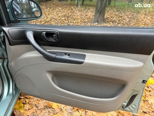 Зеленый Шевроле Такума, объемом двигателя 1.6 л и пробегом 208 тыс. км за 4490 $, фото 18 на Automoto.ua