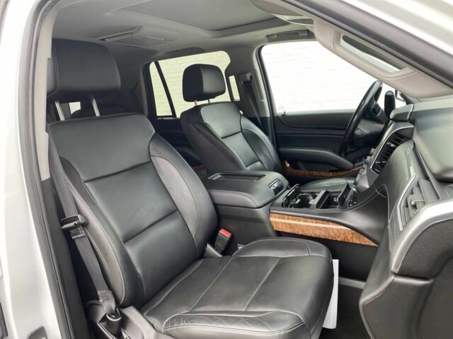 Шевроле Тахо 2018 в Одессе на Automoto.ua Белый Шевроле Тахо, объемом двигателя 6.2 л и пробегом 43 тыс. км за 13000 $, фото 8 на Automoto.ua