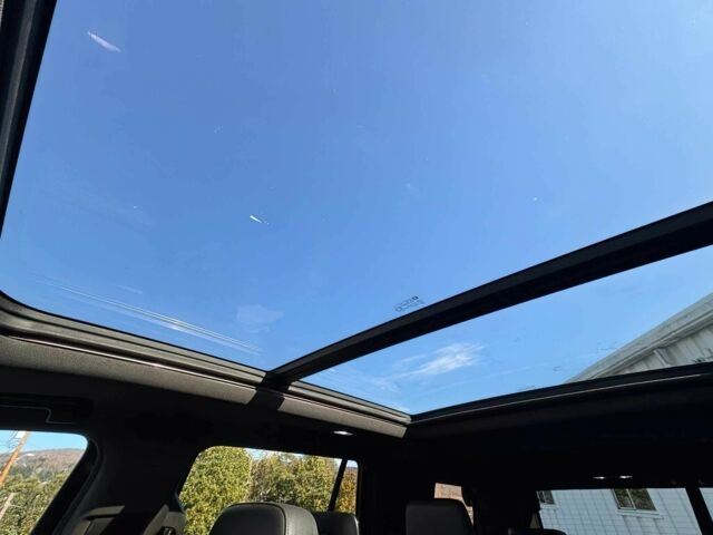 Білий Шевроле Тахо, об'ємом двигуна 5.3 л та пробігом 28 тис. км за 6400 $, фото 13 на Automoto.ua