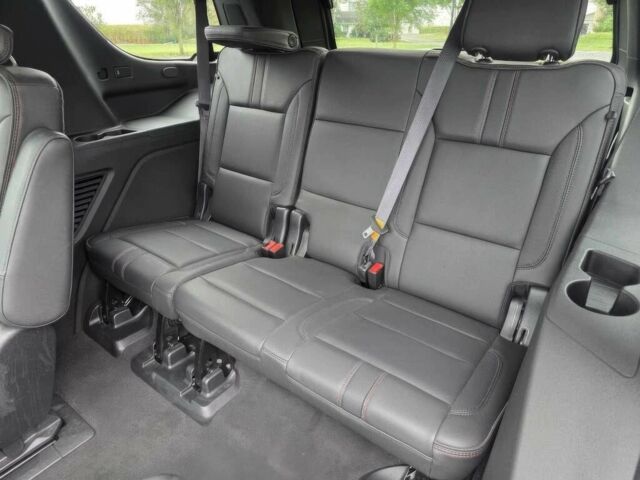 Білий Шевроле Тахо, об'ємом двигуна 5 л та пробігом 30 тис. км за 3800 $, фото 14 на Automoto.ua