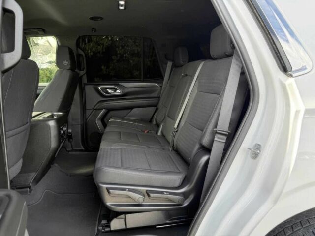 Белый Шевроле Тахо, объемом двигателя 5.3 л и пробегом 23 тыс. км за 31700 $, фото 12 на Automoto.ua