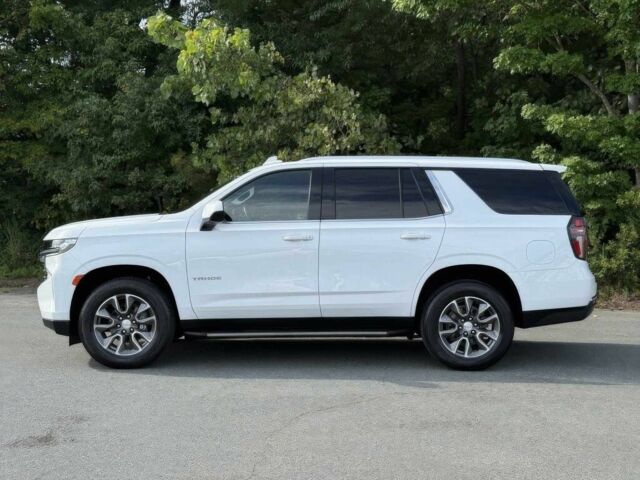 Белый Шевроле Тахо, объемом двигателя 5.3 л и пробегом 23 тыс. км за 31700 $, фото 3 на Automoto.ua