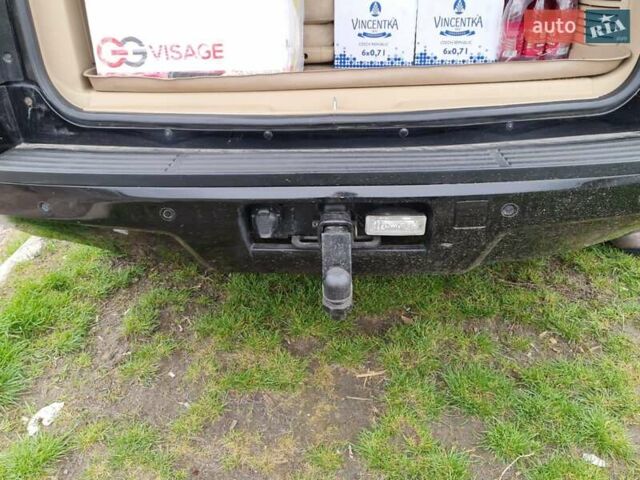 Черный Шевроле Тахо, объемом двигателя 5.3 л и пробегом 194 тыс. км за 16100 $, фото 12 на Automoto.ua