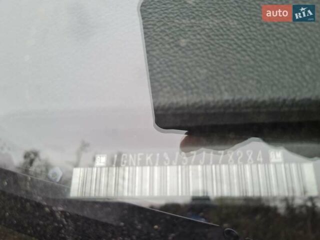 Черный Шевроле Тахо, объемом двигателя 5.3 л и пробегом 194 тыс. км за 16100 $, фото 28 на Automoto.ua