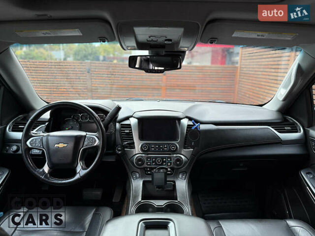 Черный Шевроле Тахо, объемом двигателя 5.33 л и пробегом 253 тыс. км за 34500 $, фото 17 на Automoto.ua