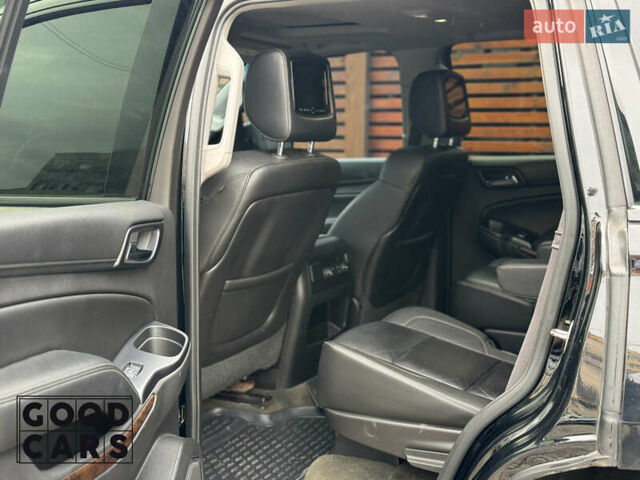 Черный Шевроле Тахо, объемом двигателя 5.33 л и пробегом 253 тыс. км за 34500 $, фото 23 на Automoto.ua