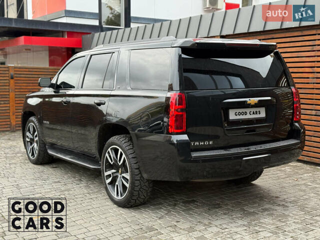 Черный Шевроле Тахо, объемом двигателя 5.33 л и пробегом 253 тыс. км за 34500 $, фото 4 на Automoto.ua