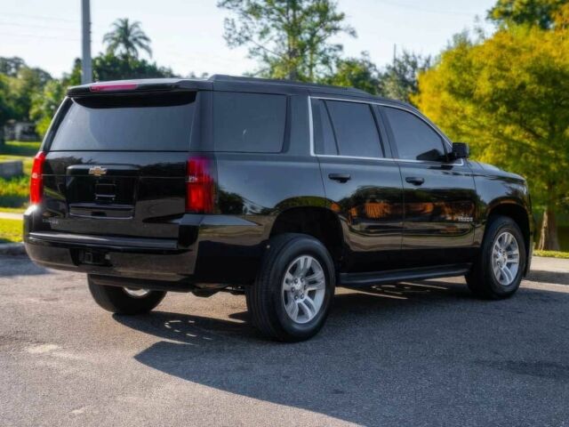 Черный Шевроле Тахо, объемом двигателя 5.3 л и пробегом 57 тыс. км за 23100 $, фото 5 на Automoto.ua