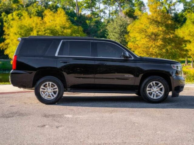 Черный Шевроле Тахо, объемом двигателя 5.3 л и пробегом 57 тыс. км за 23100 $, фото 2 на Automoto.ua