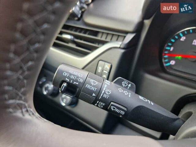 Чорний Шевроле Тахо, об'ємом двигуна 5.3 л та пробігом 92 тис. км за 39999 $, фото 13 на Automoto.ua