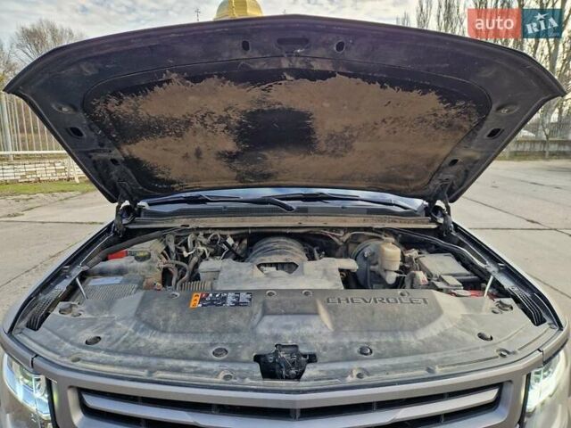 Чорний Шевроле Тахо, об'ємом двигуна 5.3 л та пробігом 92 тис. км за 39999 $, фото 29 на Automoto.ua