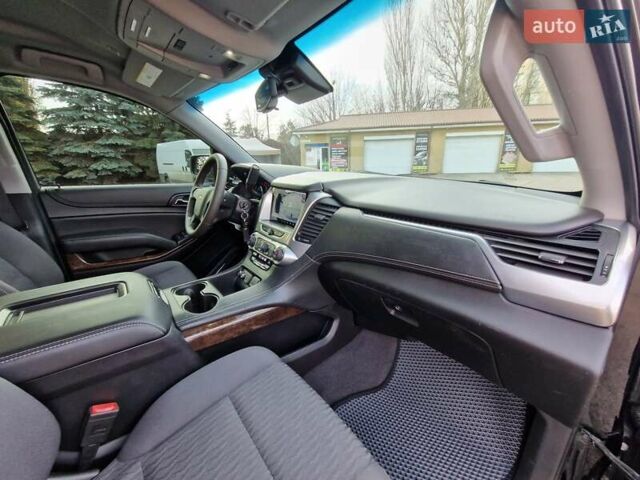 Чорний Шевроле Тахо, об'ємом двигуна 5.3 л та пробігом 92 тис. км за 39999 $, фото 26 на Automoto.ua