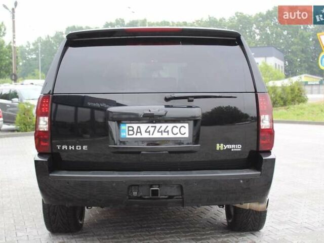 Шевроле Тахо, объемом двигателя 6 л и пробегом 310 тыс. км за 14800 $, фото 6 на Automoto.ua