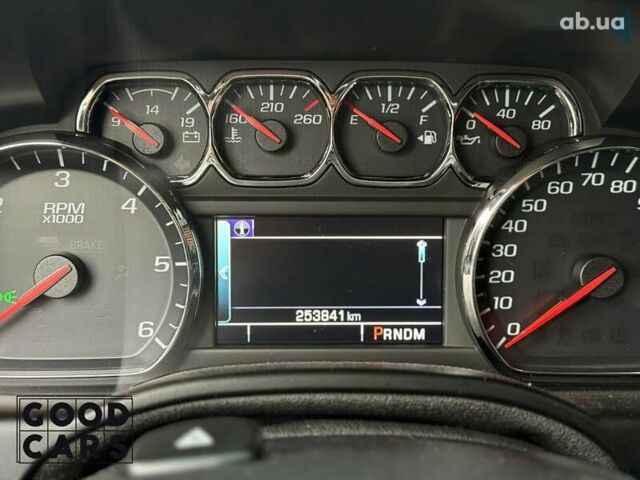 Шевроле Тахо, объемом двигателя 5.3 л и пробегом 253 тыс. км за 34500 $, фото 16 на Automoto.ua