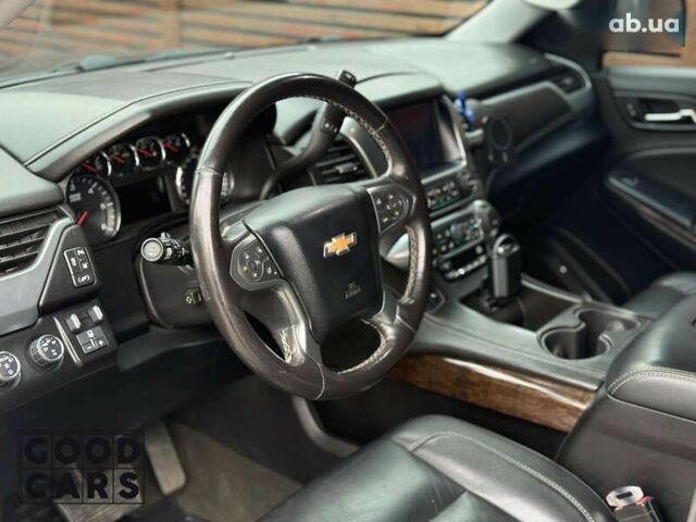 Шевроле Тахо, объемом двигателя 5.3 л и пробегом 253 тыс. км за 34500 $, фото 14 на Automoto.ua