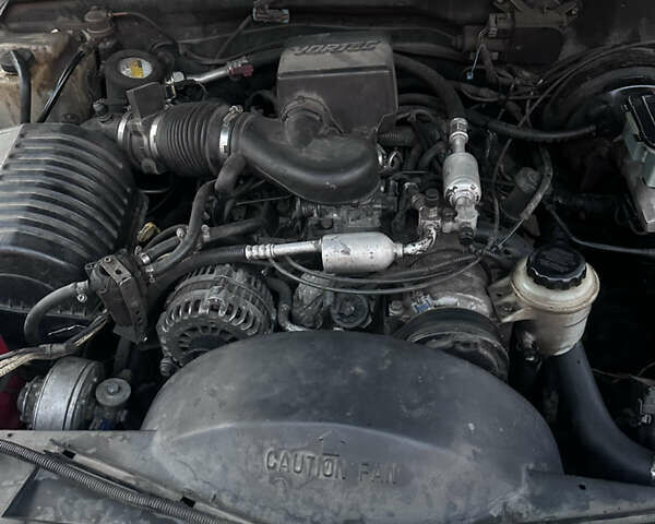 Зеленый Шевроле Тахо, объемом двигателя 5.7 л и пробегом 357 тыс. км за 9500 $, фото 4 на Automoto.ua