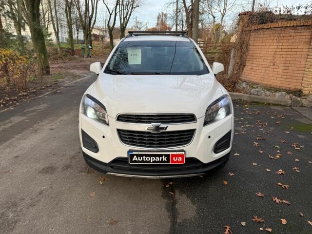 Белый Шевроле Трекер, объемом двигателя 1.8 л и пробегом 199 тыс. км за 8990 $, фото 1 на Automoto.ua