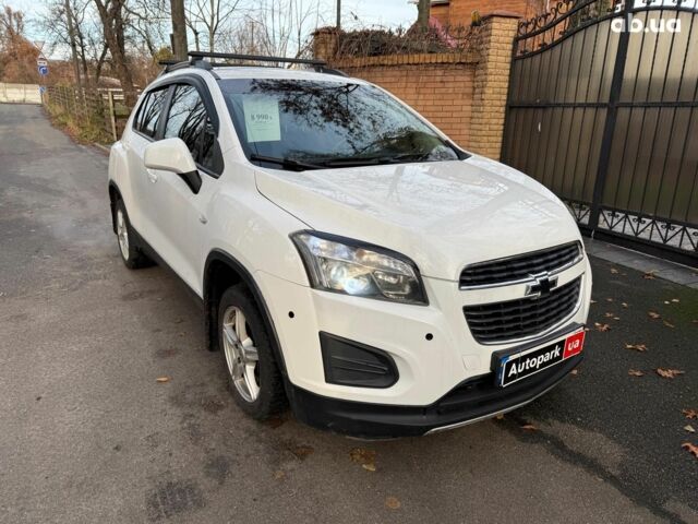 Белый Шевроле Трекер, объемом двигателя 1.8 л и пробегом 199 тыс. км за 8990 $, фото 2 на Automoto.ua