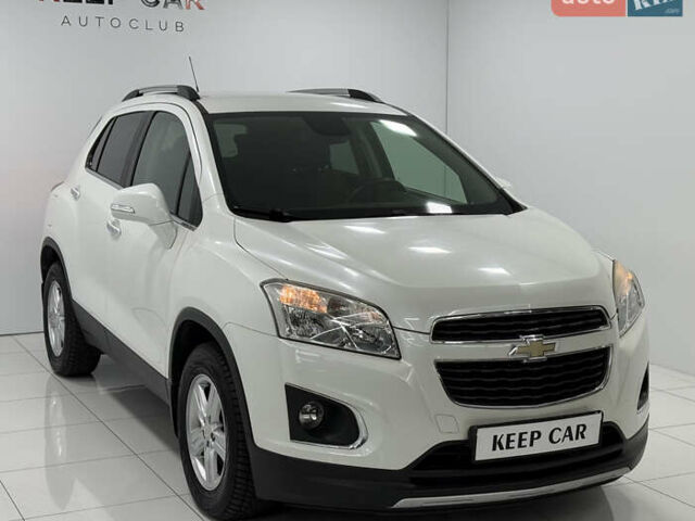 Белый Шевроле Трекер, объемом двигателя 1.8 л и пробегом 51 тыс. км за 12000 $, фото 6 на Automoto.ua