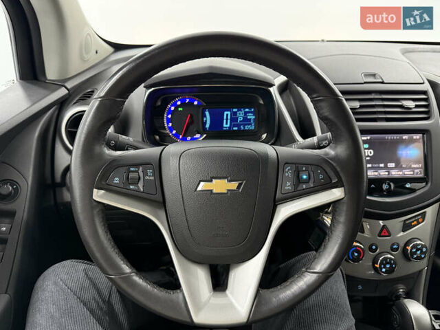 Белый Шевроле Трекер, объемом двигателя 1.8 л и пробегом 51 тыс. км за 12000 $, фото 24 на Automoto.ua