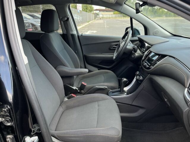 Черный Шевроле Трекер, объемом двигателя 1.4 л и пробегом 62 тыс. км за 13400 $, фото 8 на Automoto.ua