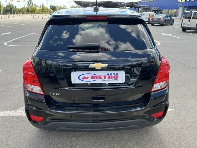 Черный Шевроле Трекер, объемом двигателя 1.4 л и пробегом 62 тыс. км за 13400 $, фото 4 на Automoto.ua