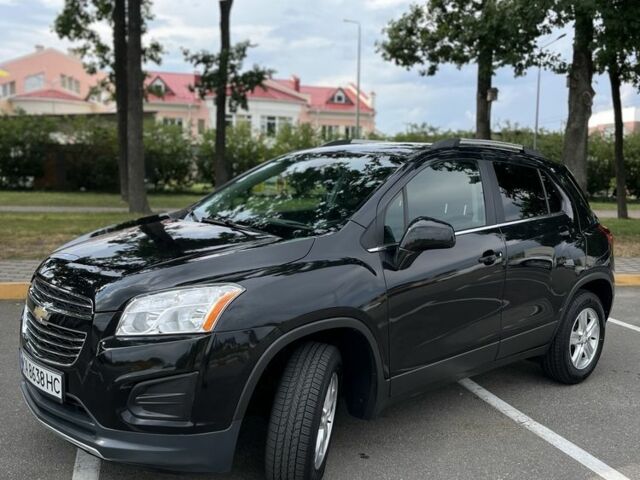 Черный Шевроле Трекер, объемом двигателя 1.4 л и пробегом 163 тыс. км за 9999 $, фото 4 на Automoto.ua