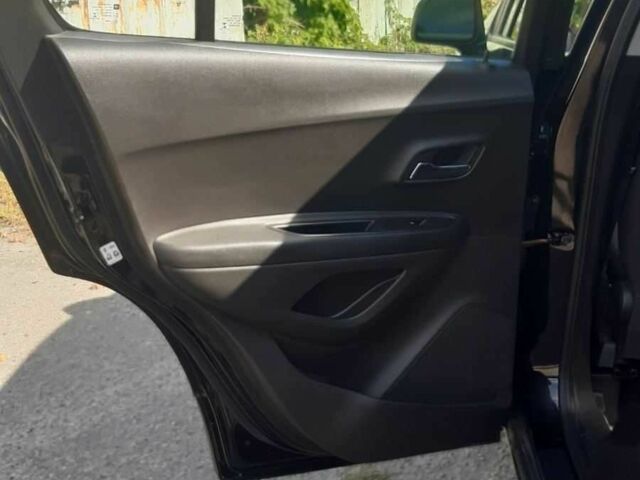 Черный Шевроле Трекер, объемом двигателя 1.4 л и пробегом 117 тыс. км за 11250 $, фото 12 на Automoto.ua