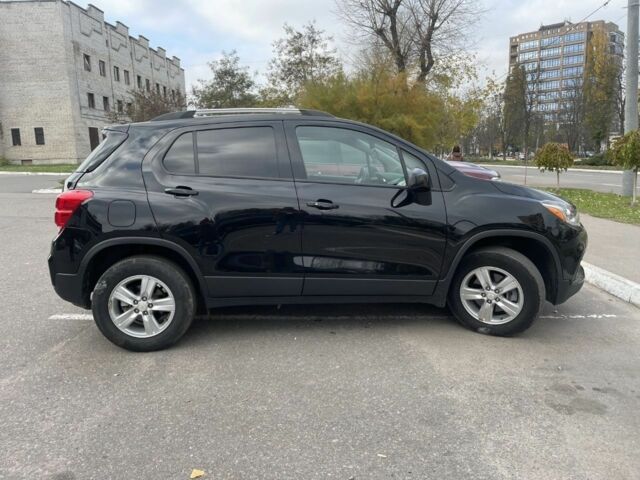 Черный Шевроле Трекер, объемом двигателя 1.4 л и пробегом 42 тыс. км за 15500 $, фото 1 на Automoto.ua